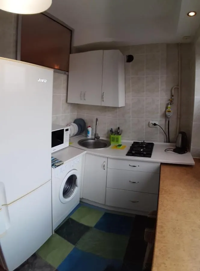 Перова 25, Трц Квадрат, Skymall Kyjev 0*,  Ukrajina