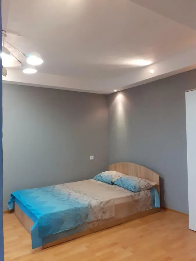 Перова 25, Трц Квадрат, Skymall Kyjev
