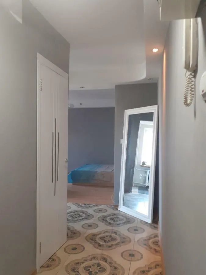 Перова 25, Трц Квадрат, Skymall Kyjev Ukrajina